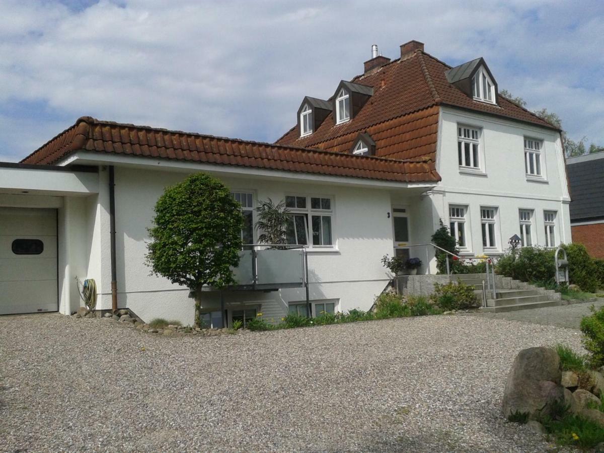 Fewo Bernhardt " App.1 " Lägenhet Scharbeutz Exteriör bild